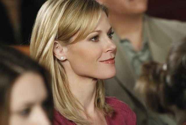 Still of Julie Bowen in Moderni seima (2009)