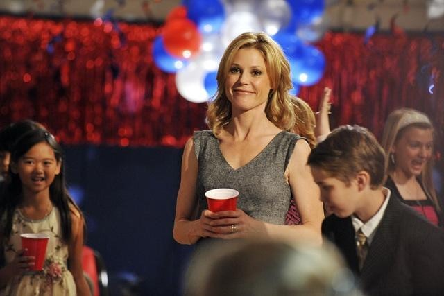 Still of Julie Bowen in Moderni seima (2009)