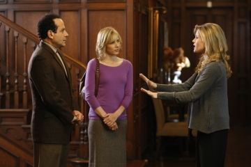 Still of Tony Shalhoub, Traylor Howard and Julie Bowen in Monk (2002)