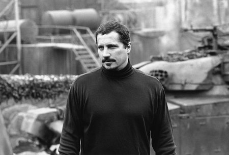 Director Rob Bowman on the set of 