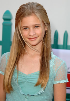 Jenna Boyd at event of Chicken Little (2005)