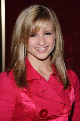 Jenna Boyd at event of The Sisterhood of the Traveling Pants 2 (2008)