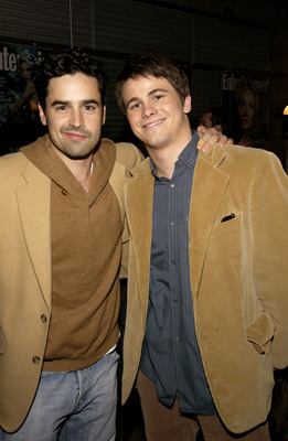 Jesse Bradford and Jason Ritter at event of Happy Endings (2005)