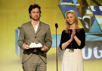 Lisa Kudrow and Zach Braff