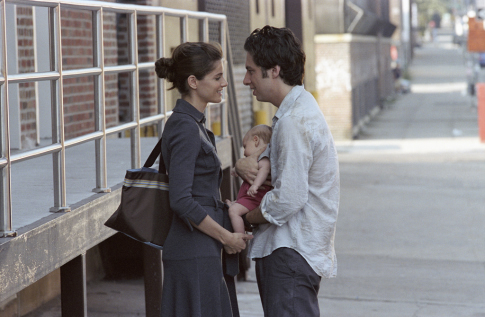 Still of Amanda Peet and Zach Braff in Fast Track (2006)