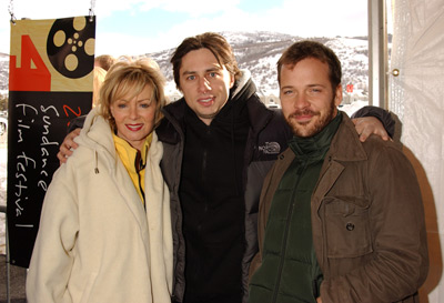 Jean Smart, Zach Braff and Peter Sarsgaard at event of Garden State (2004)