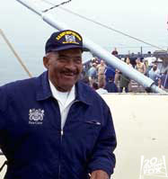 Carl Brashear in Men of Honor (2000)