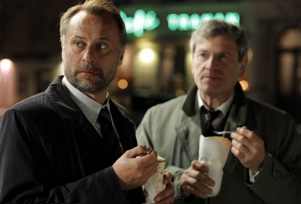 Michael Nyqvist, Tcéky Karyo in AMONG US directed by Johan Brisinger