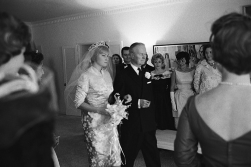Sammy Davis Jr.'s wedding to May Britt 11-13-1960