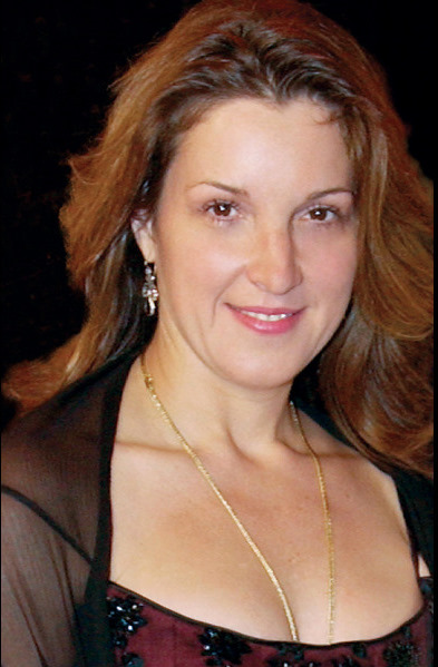 Barbara Broccoli in Kazino Royale (2006)