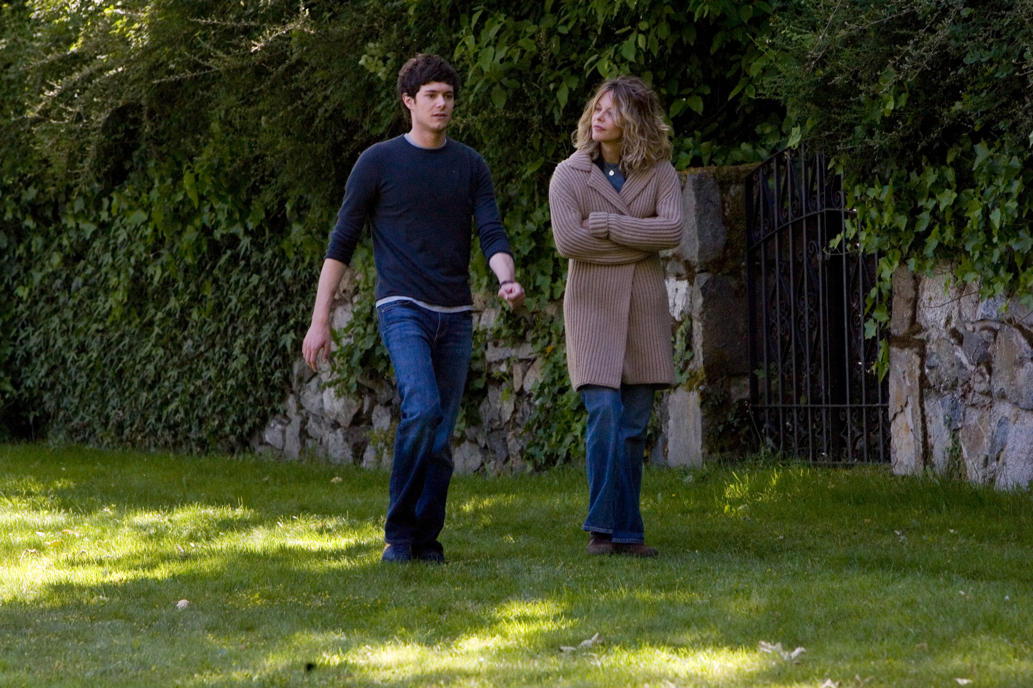 Still of Meg Ryan and Adam Brody in In the Land of Women (2007)