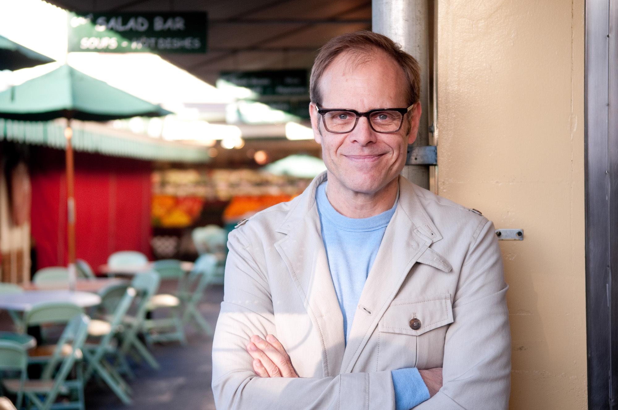 Still of Alton Brown in The Next Food Network Star (2005)