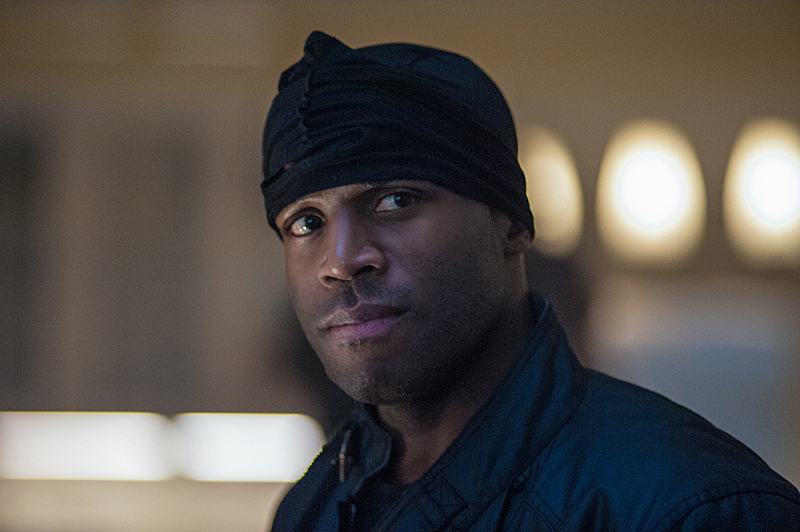 Still of Billy Brown in Hostages (2013)