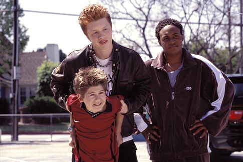 Still of Orlando Brown and Alex D. Linz in Max Keeble's Big Move (2001)