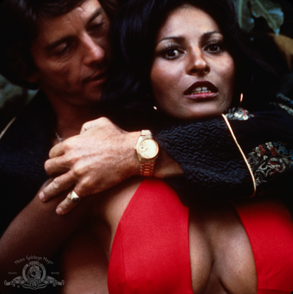Still of Pam Grier and Peter Brown in Foxy Brown (1974)