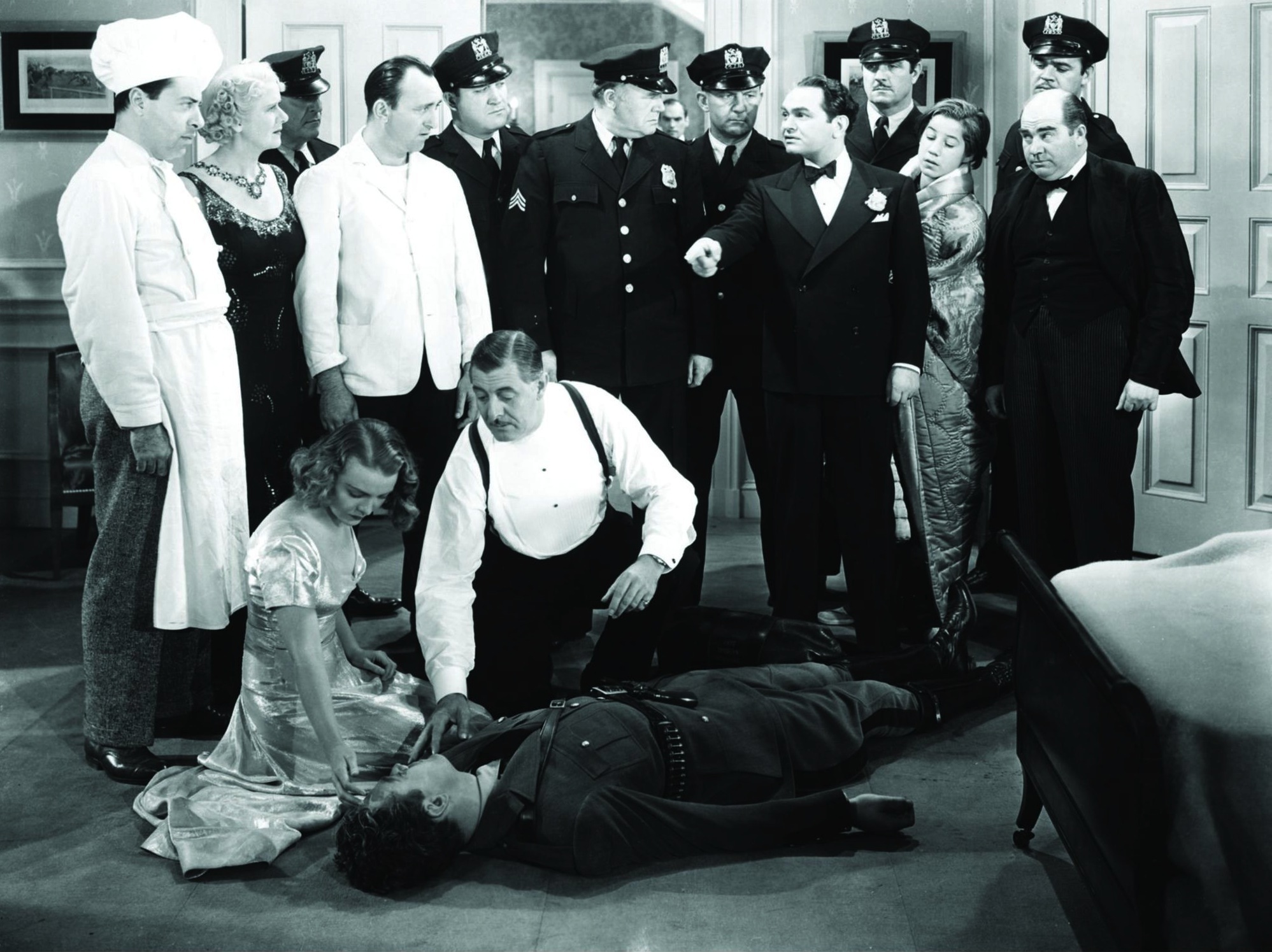 Still of Edward G. Robinson, Jane Bryan, Ruth Donnelly, Harold Huber, Allen Jenkins and Willard Parker in A Slight Case of Murder (1938)