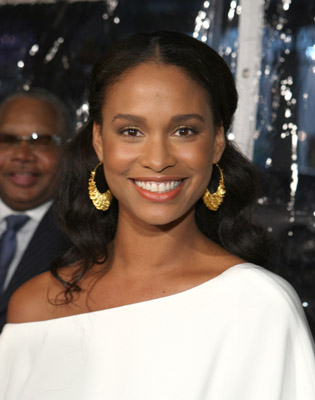 Joy Bryant at event of Sveikas sugrizes, Roskai Dzenkinsai! (2008)