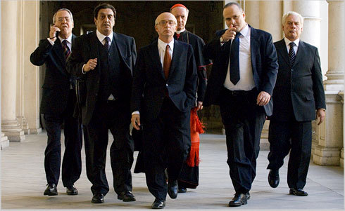Still of Flavio Bucci, Carlo Buccirosso, Giorgio Colangeli and Massimo Popolizio in Il divo: La spettacolare vita di Giulio Andreotti (2008)
