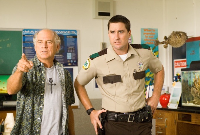 Still of Luke Wilson and Jimmy Buffett in Hoot (2006)