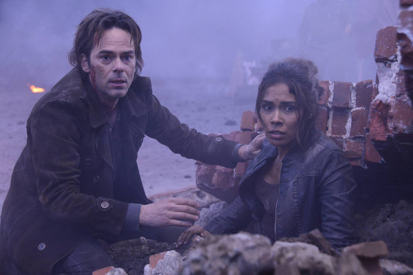 Still of Daniella Alonso and Billy Burke in Revolution (2012)