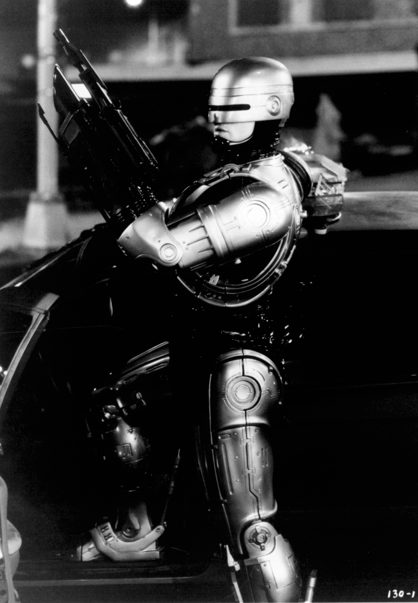 Still of Robert John Burke in RoboCop 3 (1993)