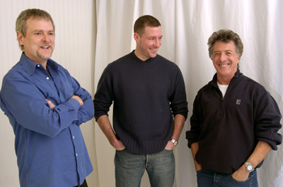 Dustin Hoffman, James Foley and Edward Burns at event of Confidence (2003)