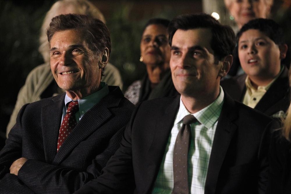 Still of Ty Burrell and Fred Willard in Moderni seima (2009)