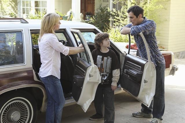 Still of Julie Bowen, Ty Burrell and Nolan Gould in Moderni seima (2009)