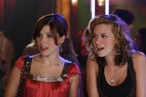 Still of Sophia Bush and Hilarie Burton in One Tree Hill (2003)