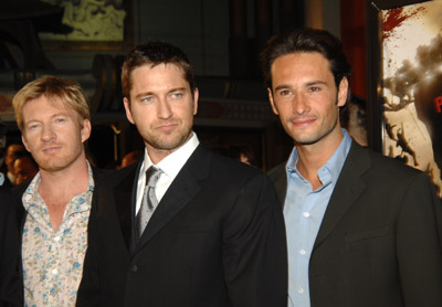 Gerard Butler, Rodrigo Santoro and David Wenham at event of 300 (2006)