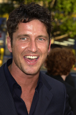 Gerard Butler at event of Lara Croft Tomb Raider: The Cradle of Life (2003)