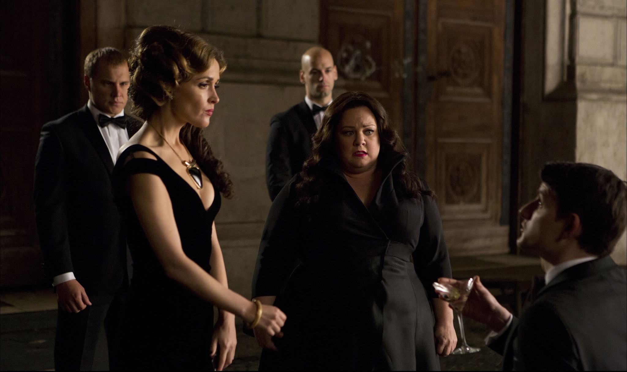 Still of Rose Byrne and Melissa McCarthy in Spy (2015)