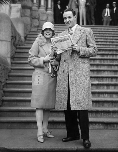 Rod La Rocque and Vilma Banky get license to wed in Los Angeles 06-17-1927. From the Sheryl Deauville Collection.