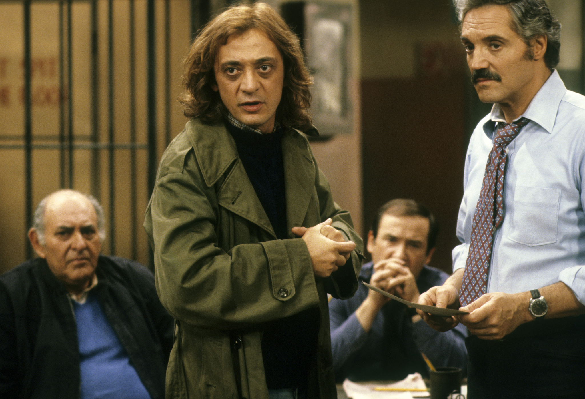 Still of Don Calfa in Barney Miller (1974)