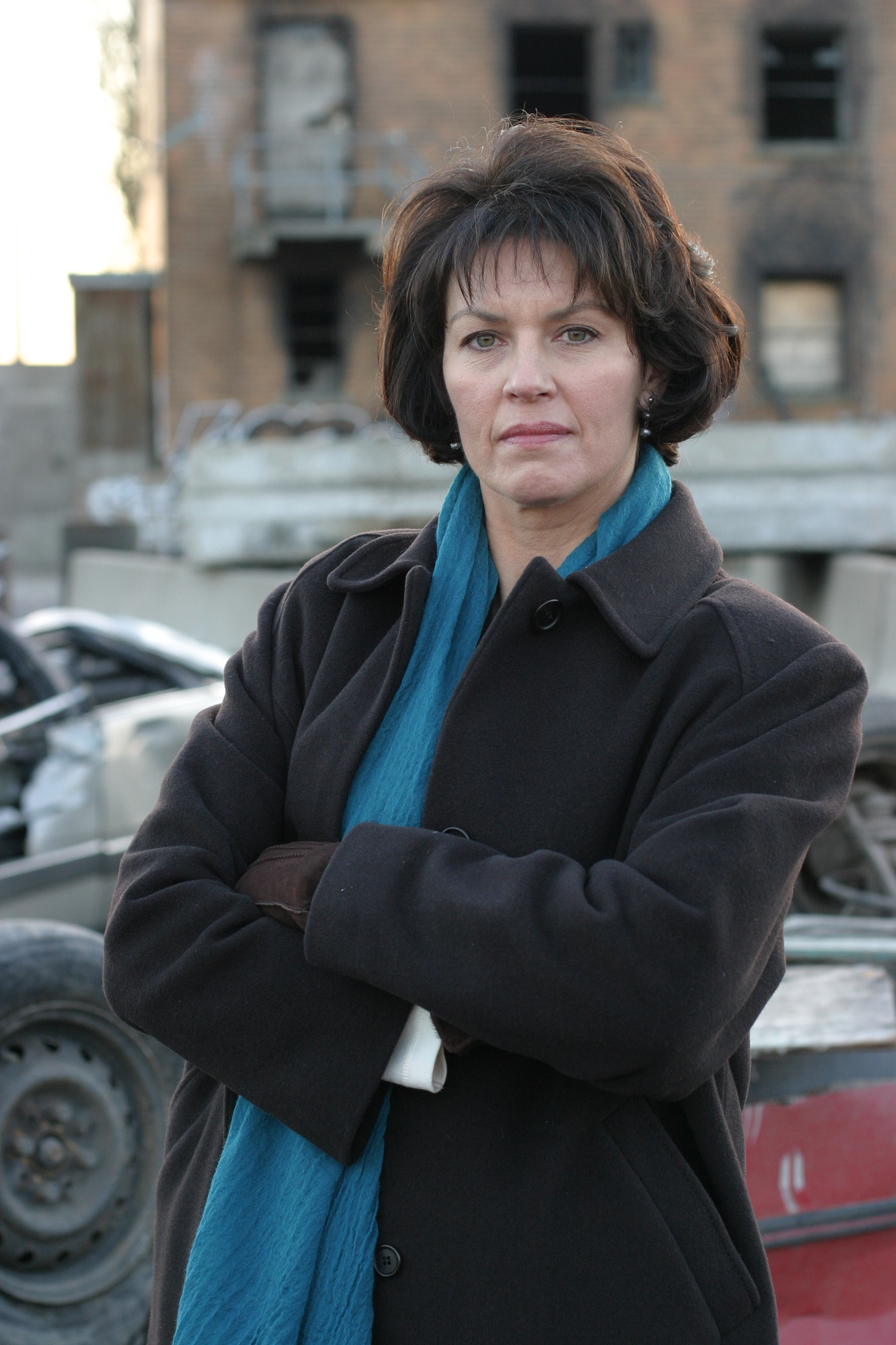 Wendy Crewson in LOUISE ARBOUR : HUNT FOR JUSTICE (2005)