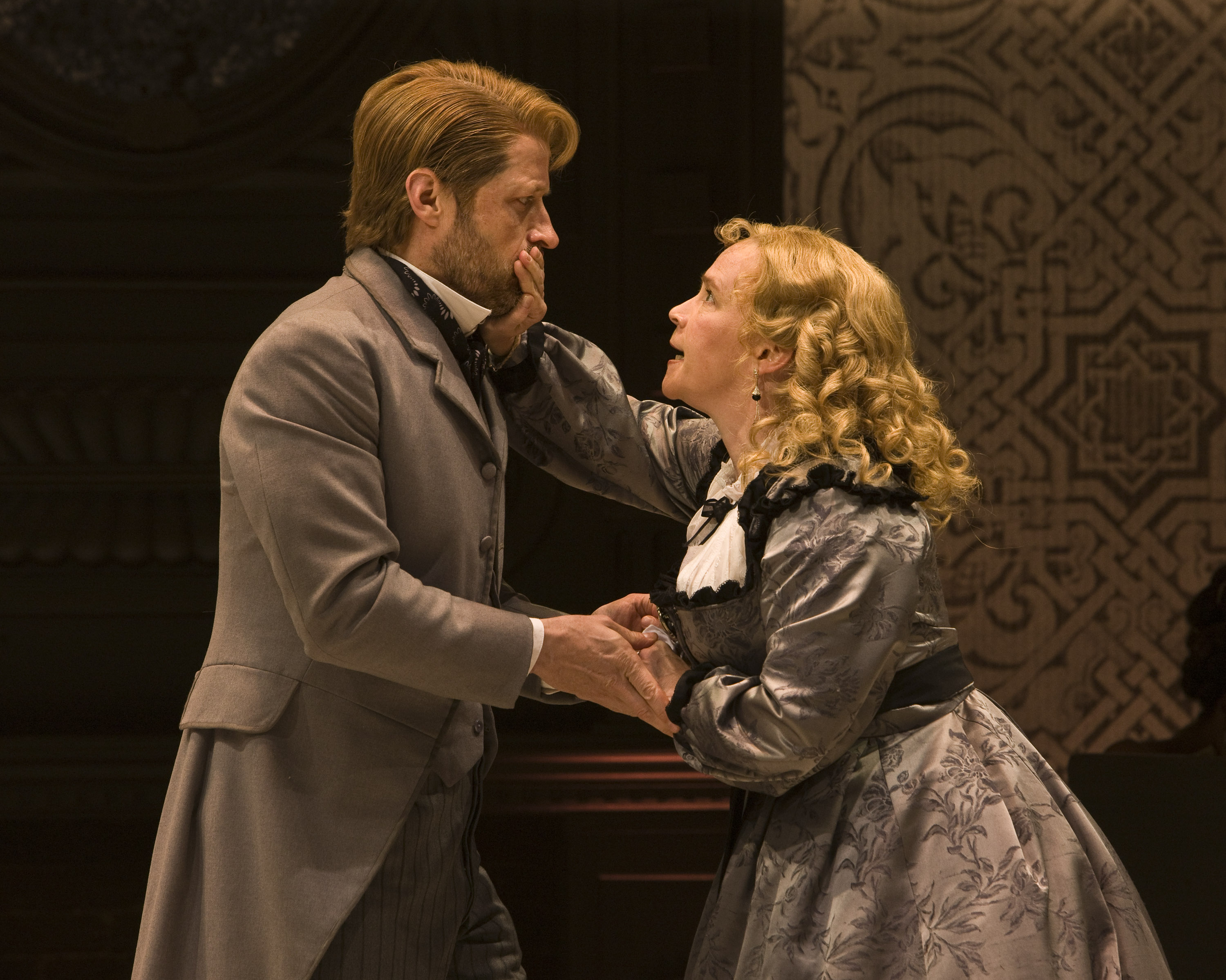 Amelia Campbell and Tim Hopper in the La Jolla Playhouse production of 