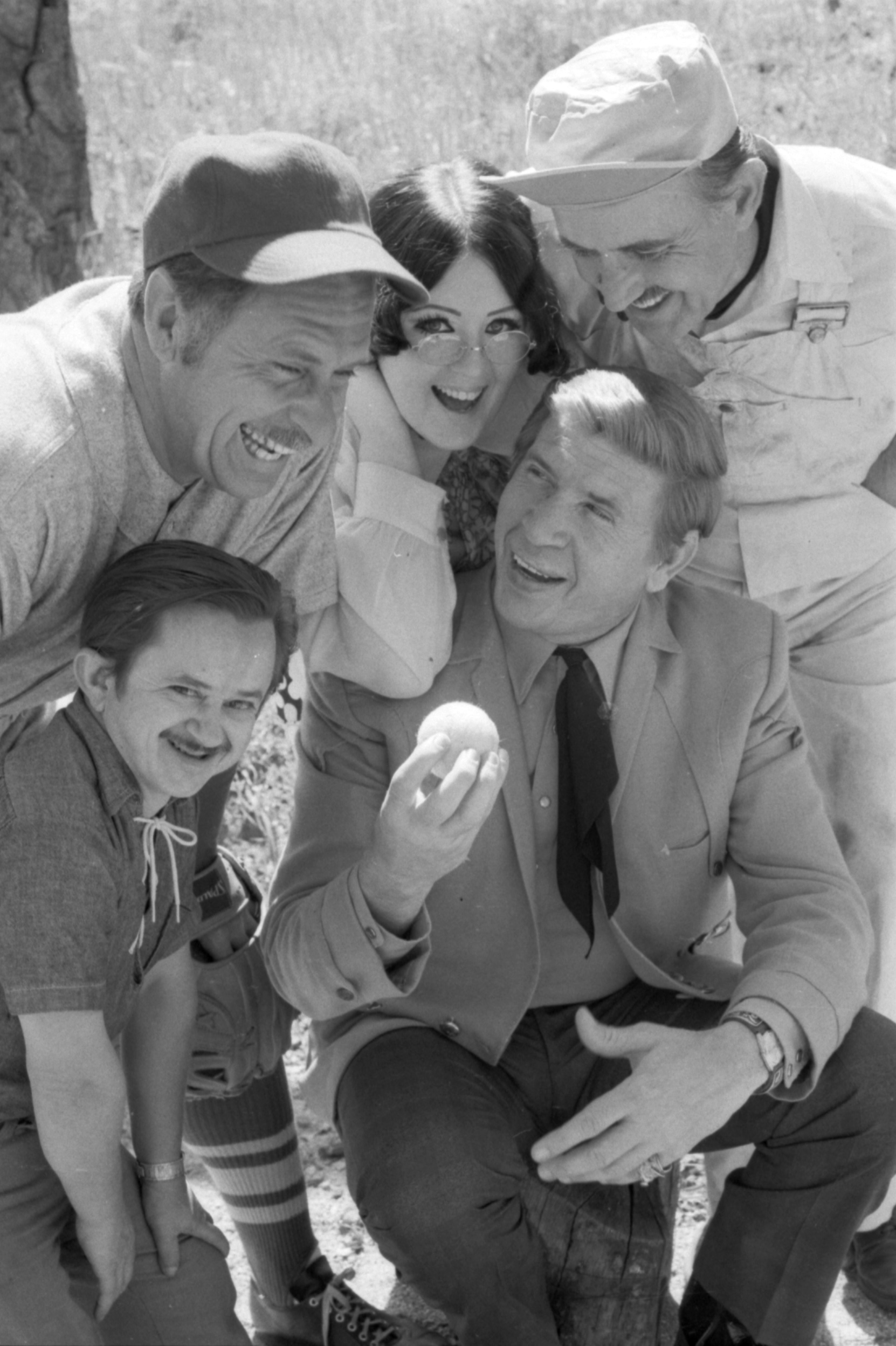 Still of Archie Campbell and Buck Owens in Hee Haw (1969)