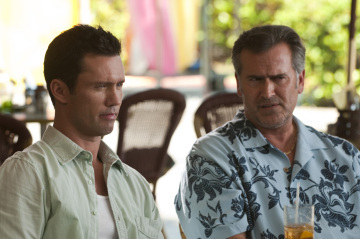 Still of Bruce Campbell and Jeffrey Donovan in Vilko bilietas (2007)