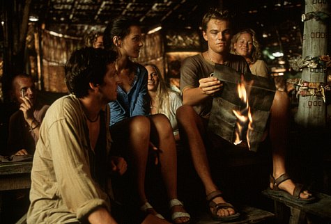 Still of Leonardo DiCaprio, Virginie Ledoyen and Guillaume Canet in The Beach (2000)