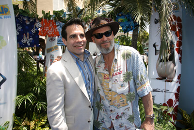 Jeff Bridges and Mario Cantone at event of Surf's Up (2007)