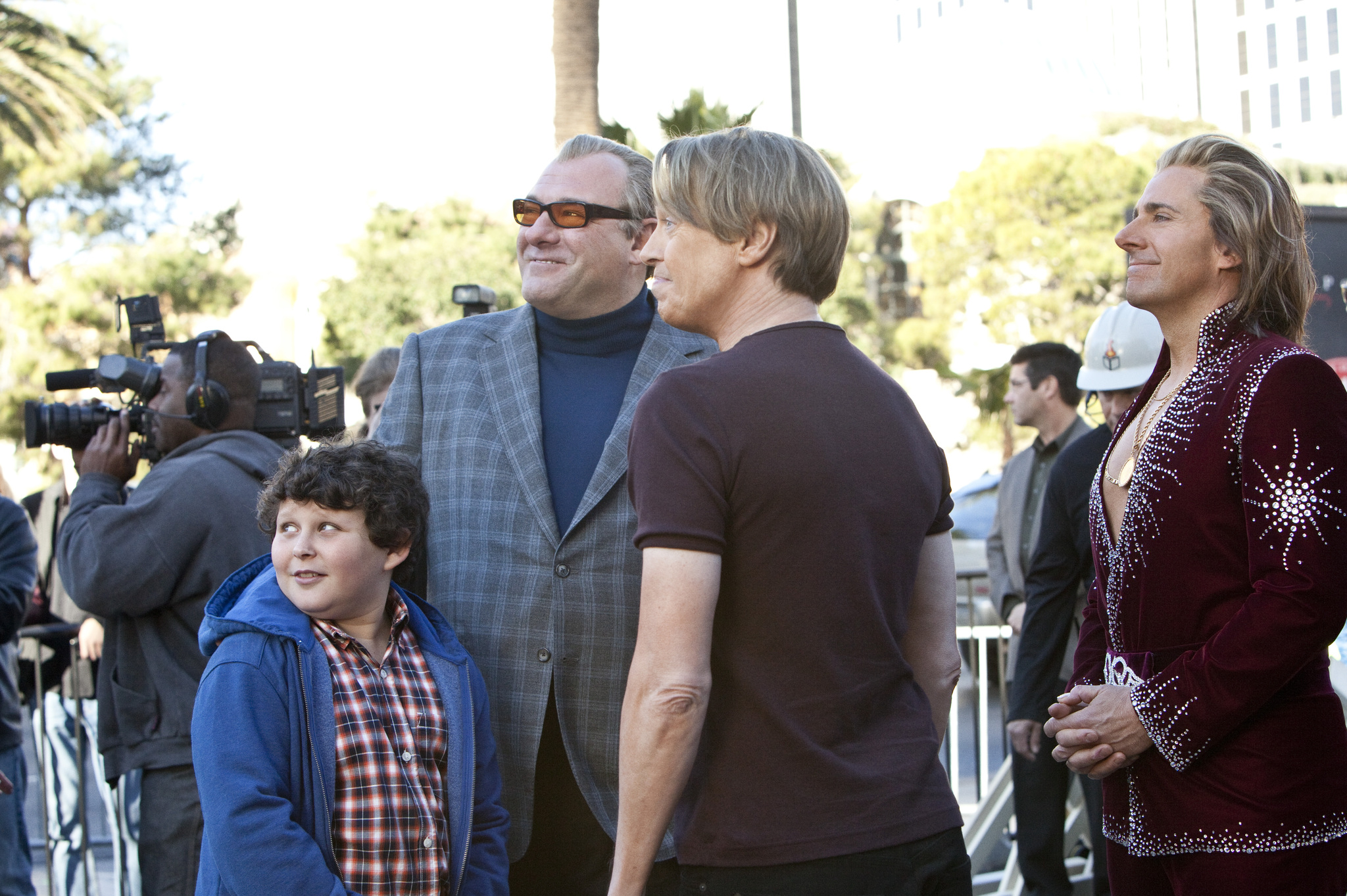 Still of Steve Buscemi, James Gandolfini, Steve Carell and Joshua Chandler in The Incredible Burt Wonderstone (2013)