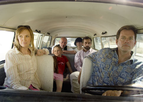 Still of Alan Arkin, Toni Collette, Greg Kinnear, Steve Carell, Paul Dano and Abigail Breslin in Little Miss Sunshine (2006)