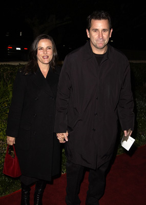 Anthony LaPaglia and Gia Carides at event of Juodojo vanago zutis (2001)