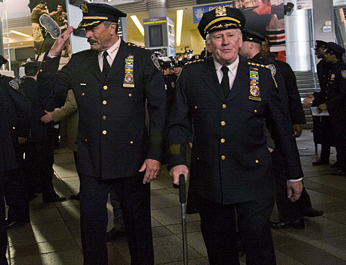 Still of Tom Selleck and Len Cariou in Blue Bloods (2010)
