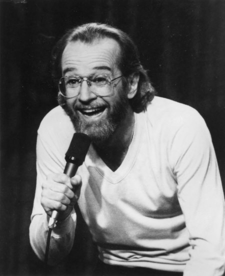 Still of George Carlin in Make 'Em Laugh: The Funny Business of America (2009)