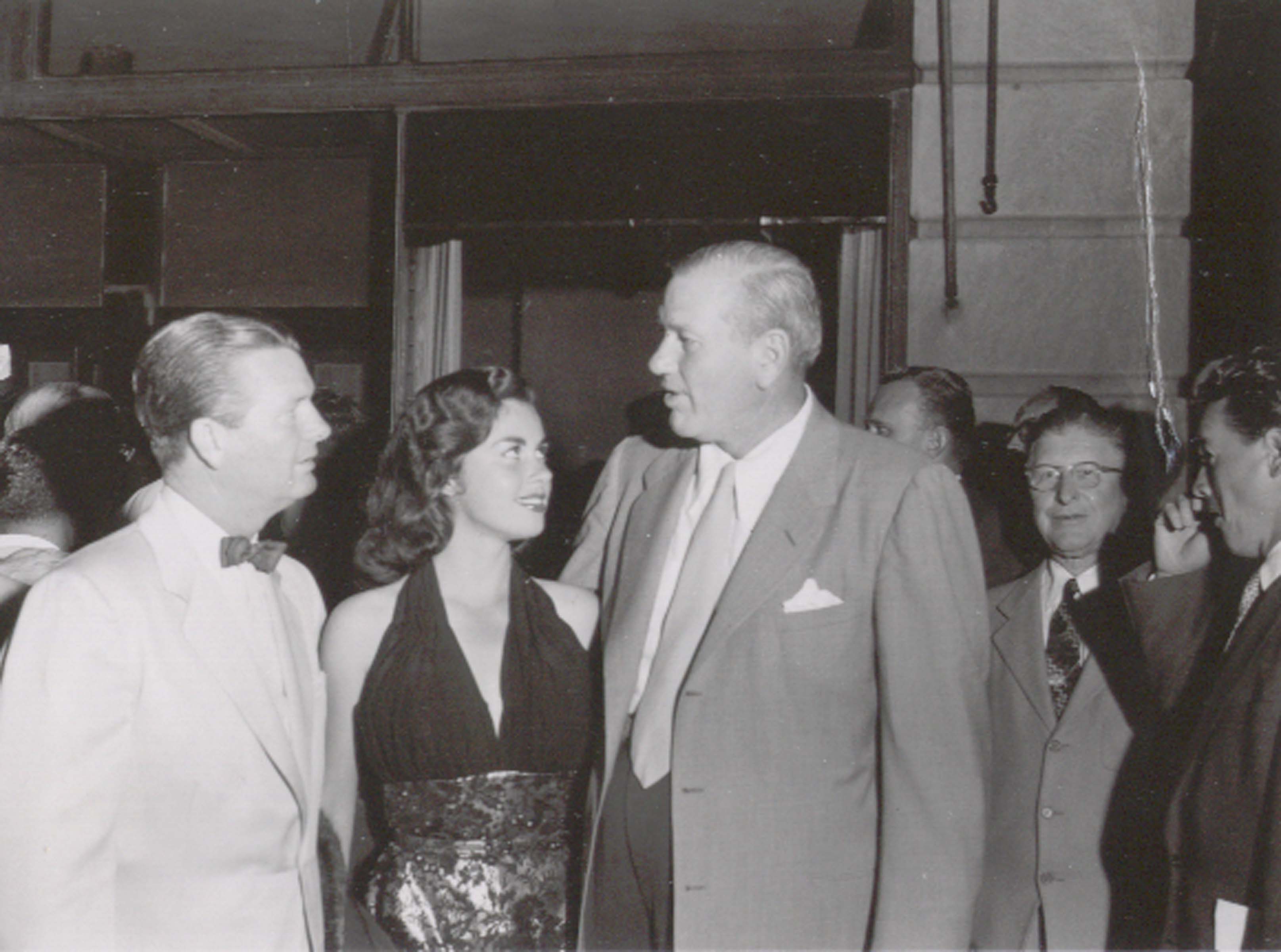 L-R: JIMMY DEMARET [MASTERS GOLF CHAMP (3 WINS)], Pin Up Icon JEANNE CARMEN, Baseball Hall of Famer DIZZY DEAN at NYC Party