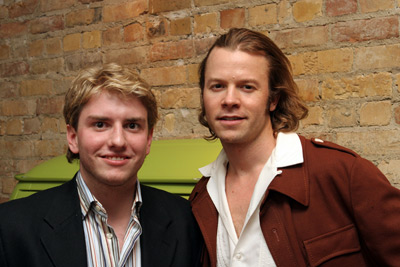 Seth Carmichael and Chris Barrett at event of This Revolution (2005)