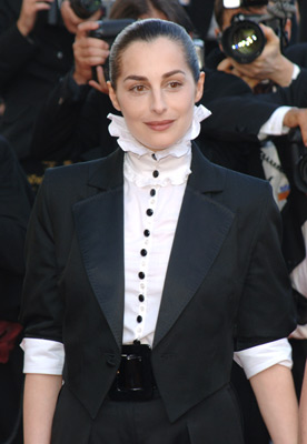 Amira Casar at event of Peindre ou faire l'amour (2005)