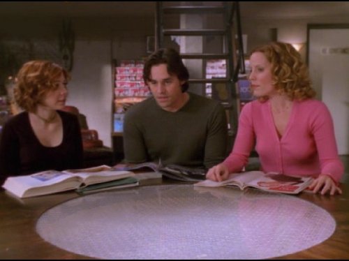 Still of Alyson Hannigan, Nicholas Brendon and Emma Caulfield in Vampyru zudike (1997)