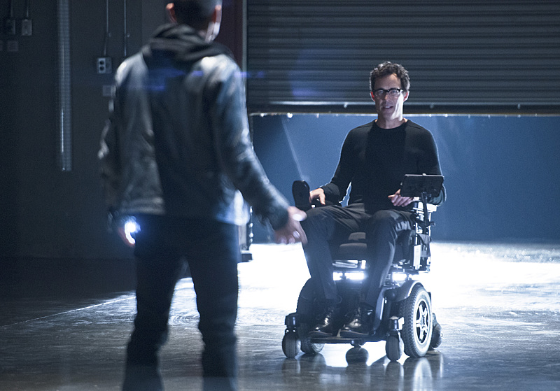 Still of Tom Cavanagh and Greg Finley in The Flash (2014)